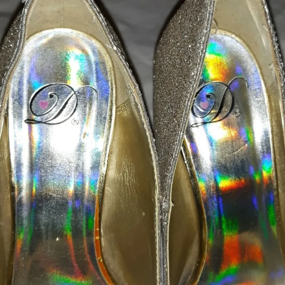 D‎ Brand Metallic Glitter Bling Open Toe Heels 7